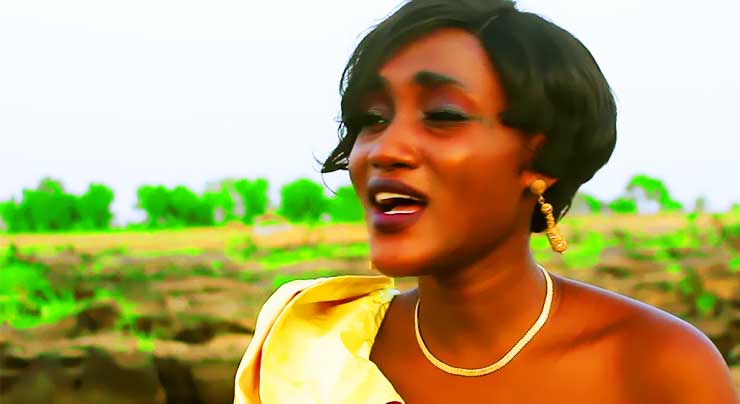 TATADENI - KONO KANBORA (VidéoClip 2019) 13 TATADENI - KONO KANBORA (VidéoClip 2019)