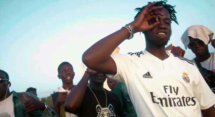 FABOU LOUP - BÔLON KÔNÔ DEN (VidéoClip 2020) 13 FABOU LOUP - BÔLON KÔNÔ DEN (VidéoClip 2020)