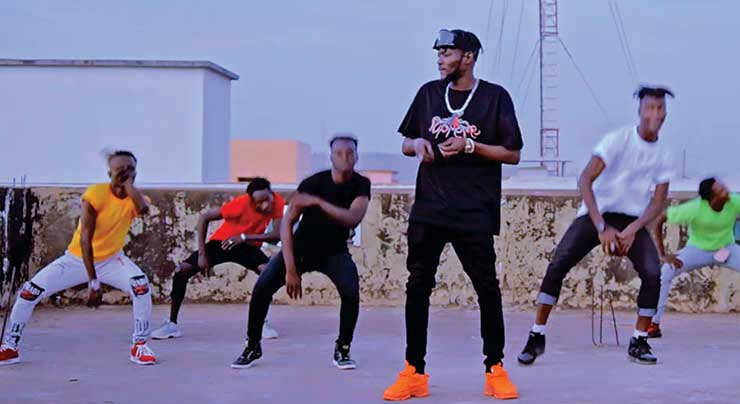 FALAYE-P - N'GA PÂTÉ (VidéoClip 2020) 13 FALAYE-P - N'GA PÂTÉ (VidéoClip 2020)