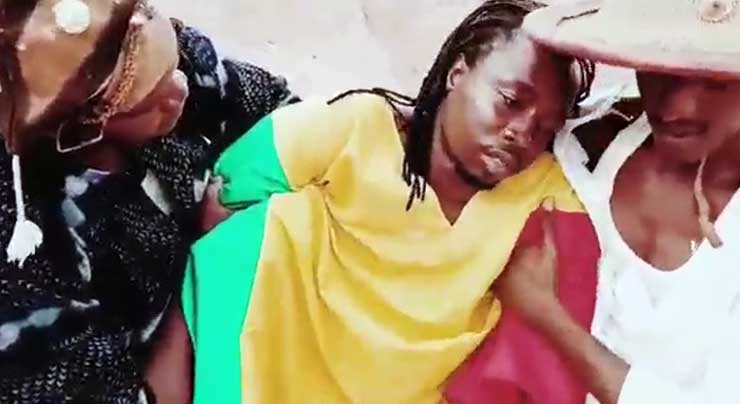 KANTÉ - Donnons-nous la main pour la paix au Mali (Vidéo 2020) 13 KANTÉ - Donnons-nous la main pour la paix au Mali (Vidéo 2020)